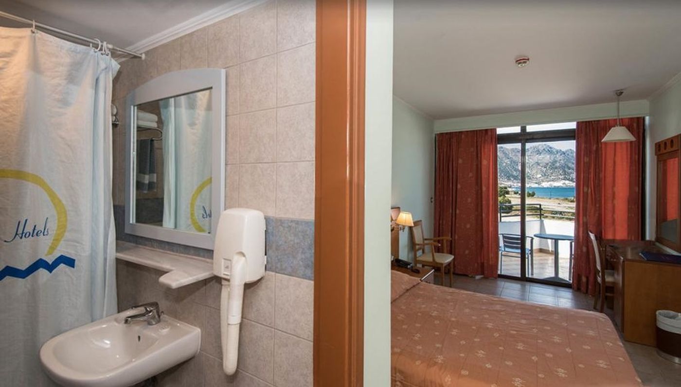 Cleopatra Superior Hotel