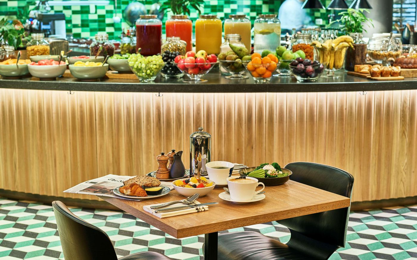 Hyatt-Regency-Amsterdam-Restaurant-62