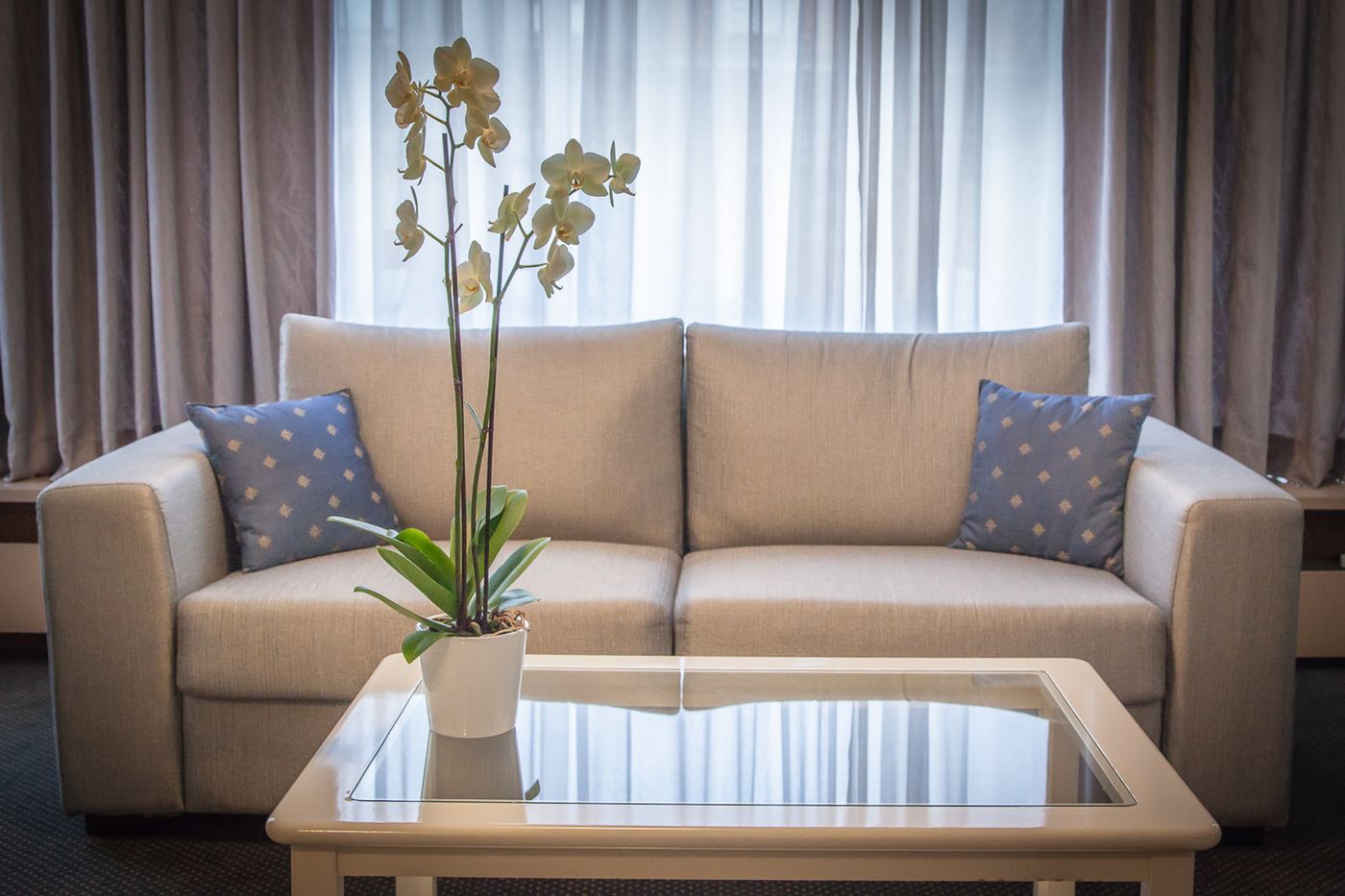 First-Euroflat-Hotel-Room-8