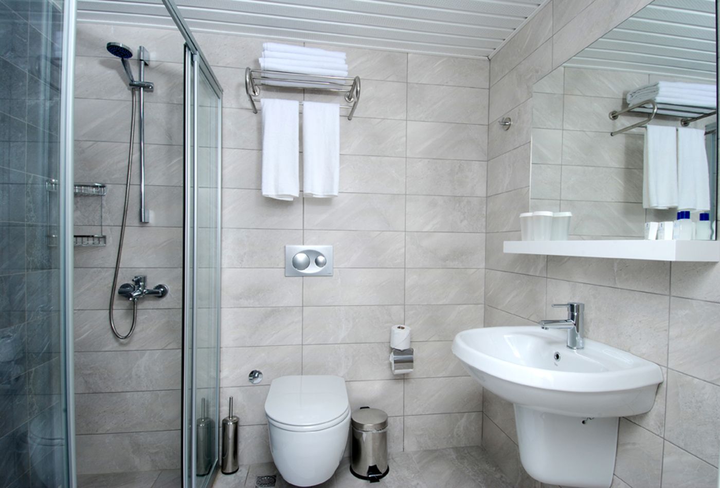 Kleopatra-Ramira-Hotel-Room-21