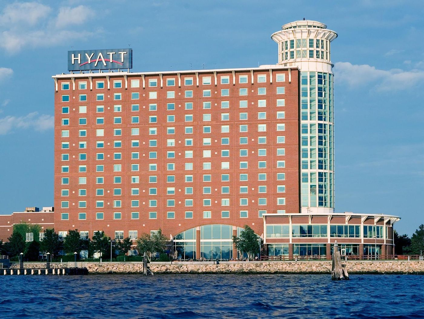 Hyatt-Regency-Boston-Harbor-General-view-35