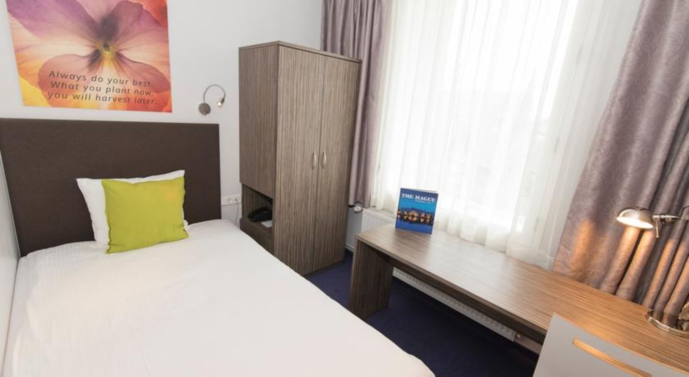 Court Garden Hotel   Ecodesigned-Netherlands-THE HAGUE-Room-9