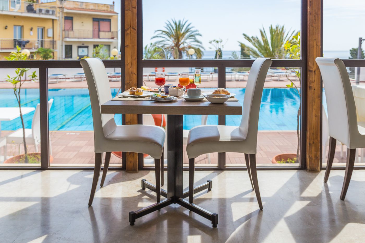 Villa-Esperia-Restaurant-7