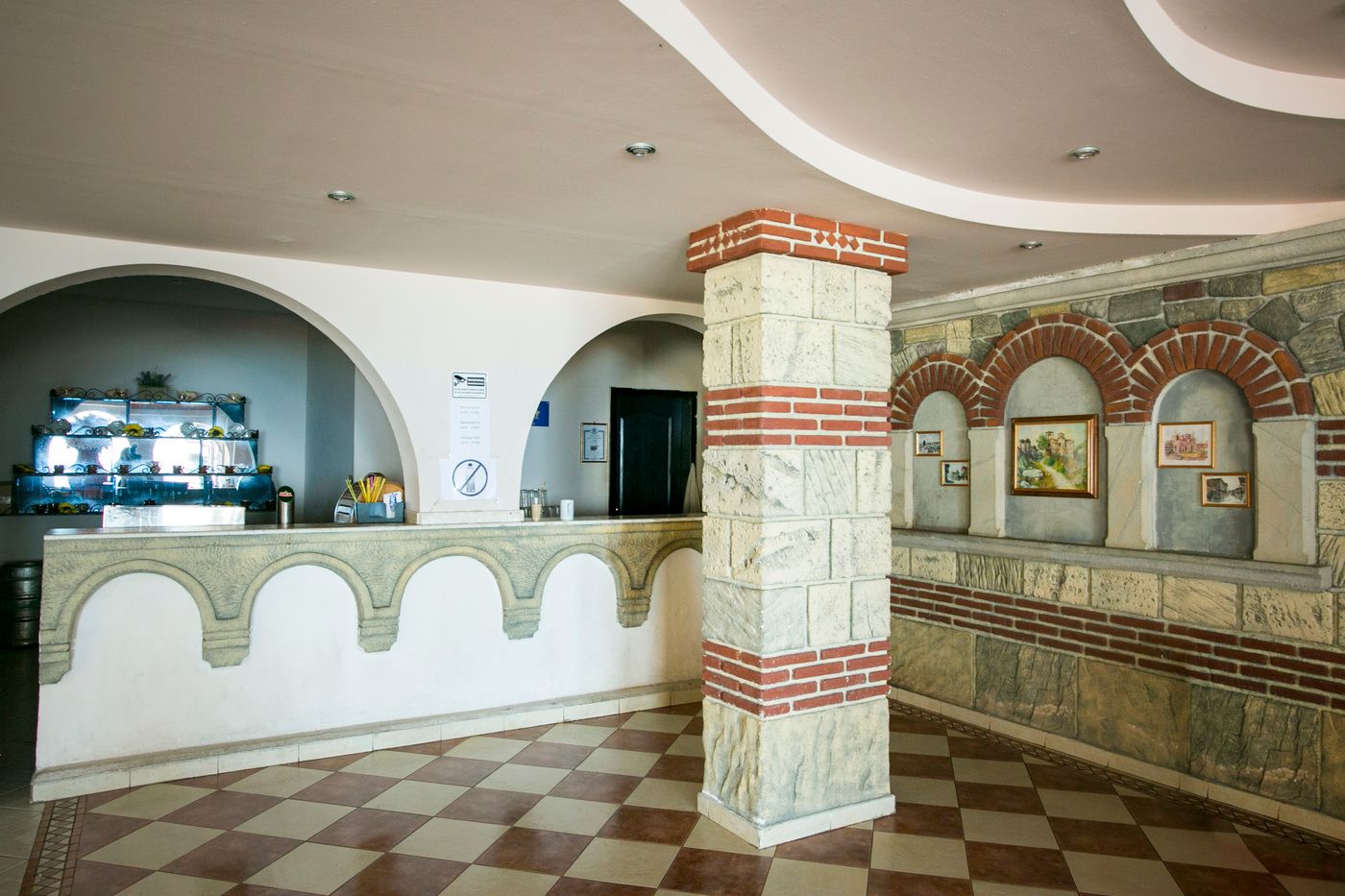 Elenite-Holiday-Village-Bar-48