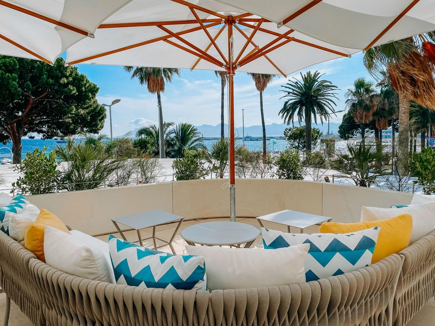 JW-Cannes-Terrace-92