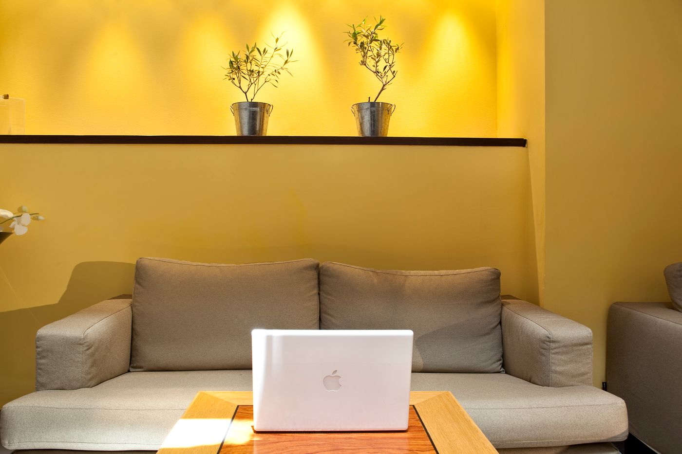 Arion-Athens-Lobby-9