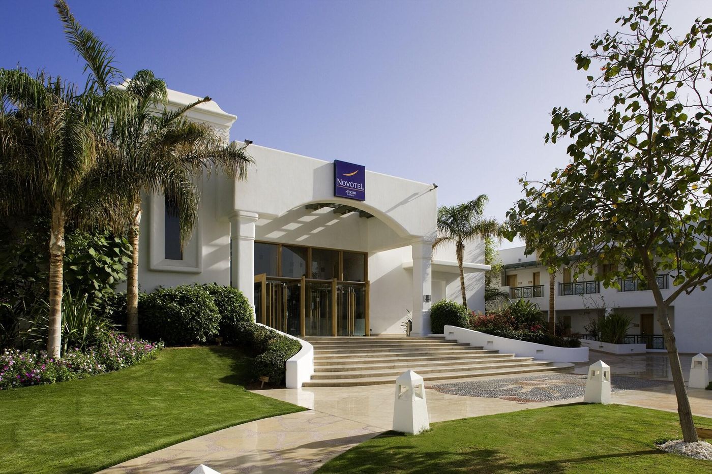 Novotel-Sharm-El-Sheikh-Beach-General-view-9