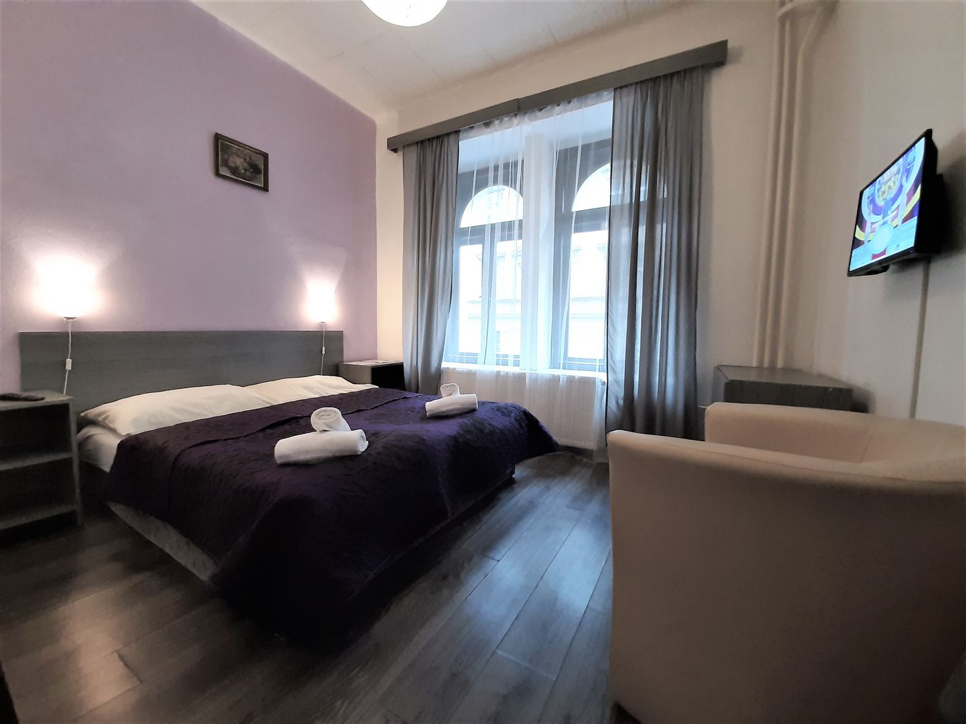 Olga-Czech Republic-PRAGUE -Room-6
