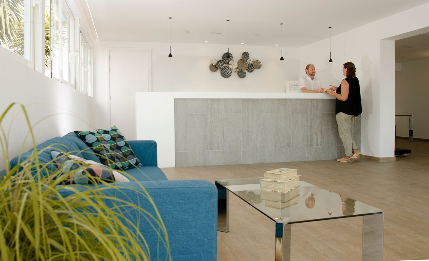 Ereza-Apartamentos-Los-Hibiscos-Lobby-36