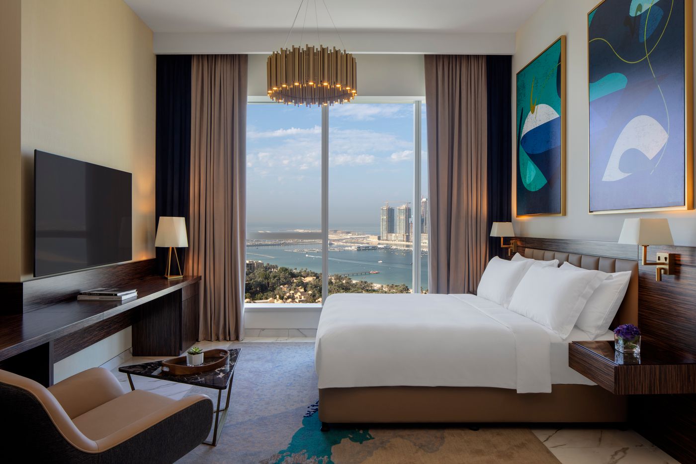 Avani-Plus-Palm-View-Dubai-Hotel-and-Suites-Room-7