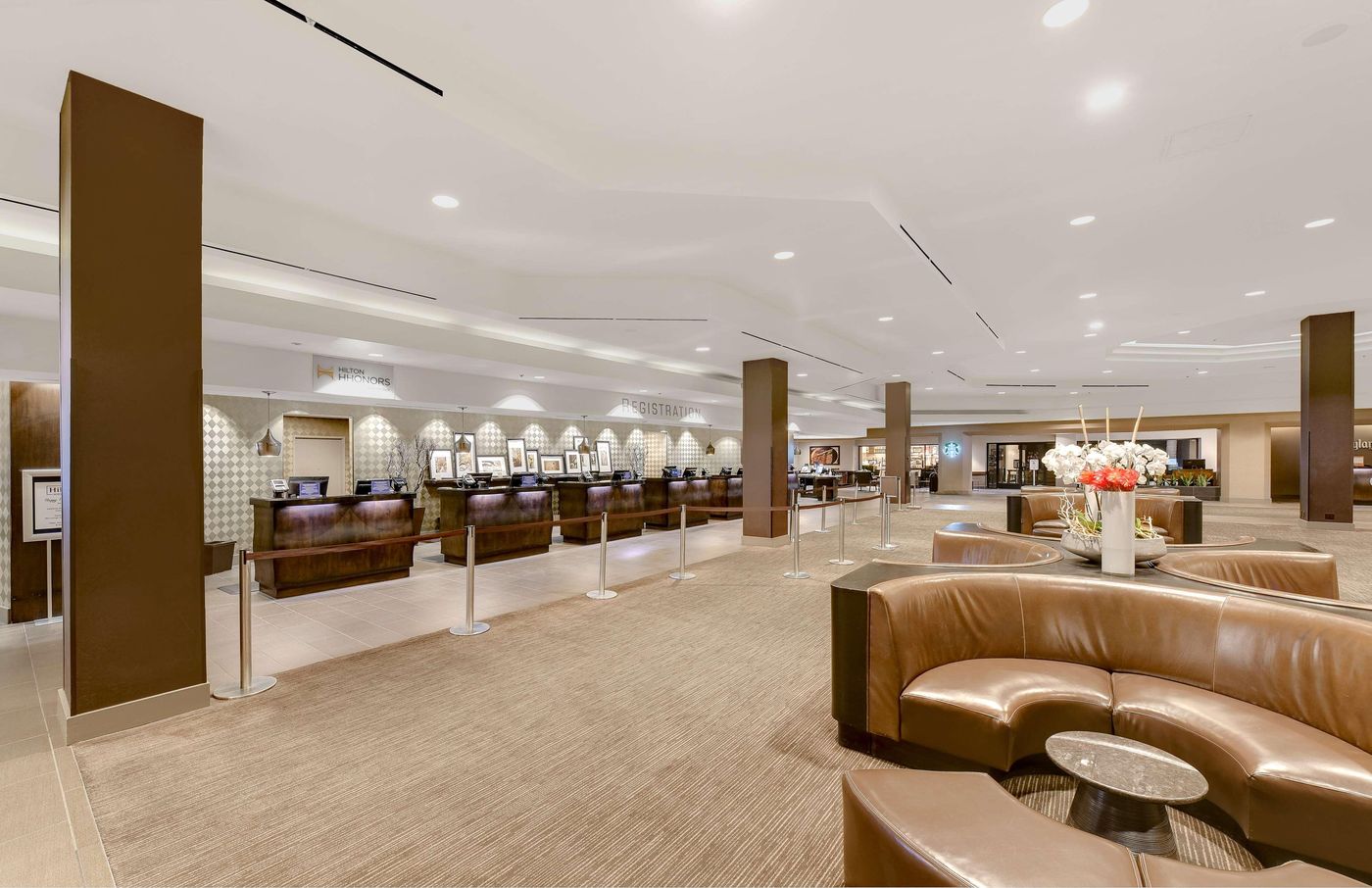 Hilton-Anaheim-General-view-22