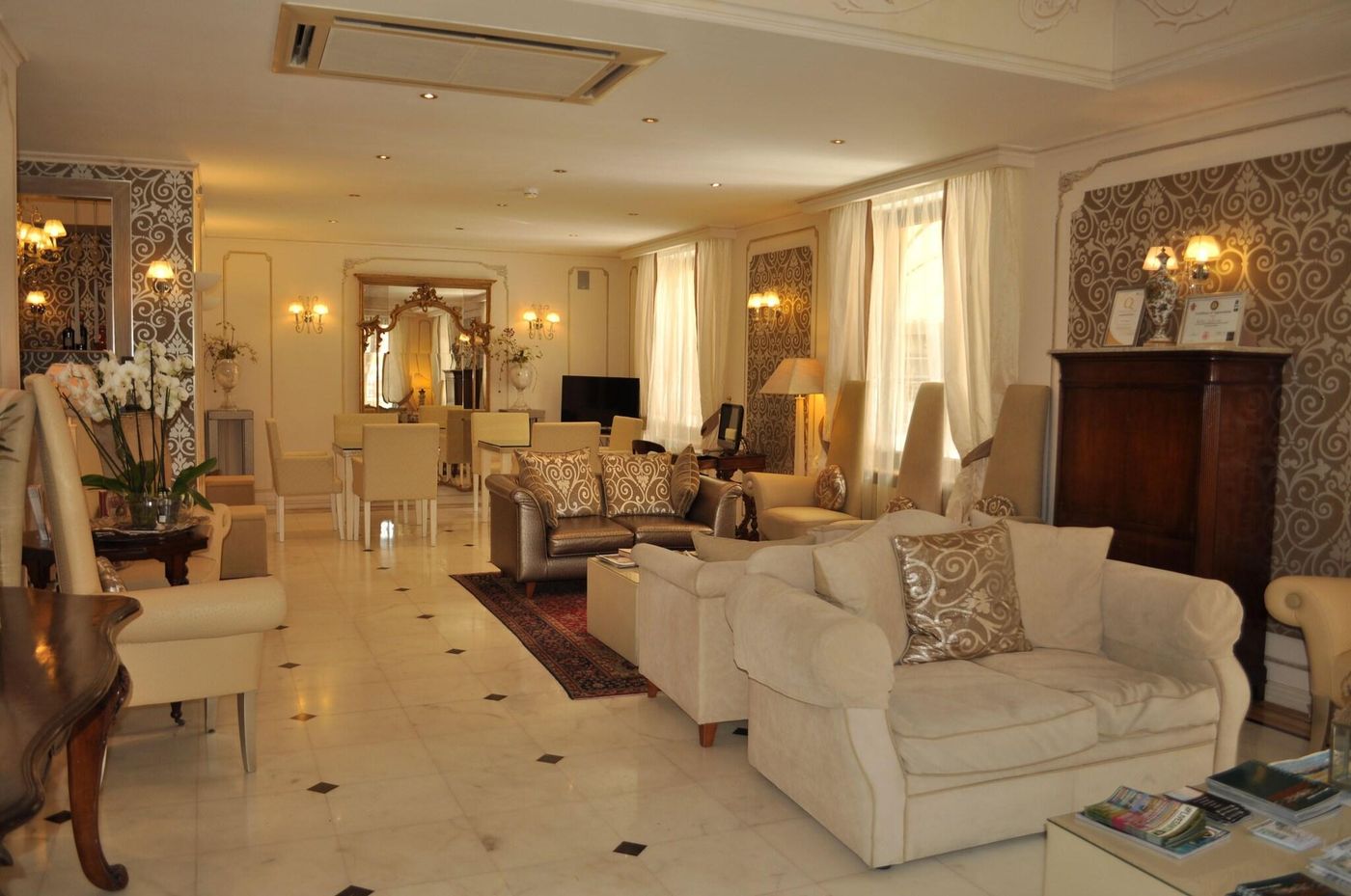 Hotel Jolanda - Italy - SANTA MARGHERITA LIGURE - Lobby - 7