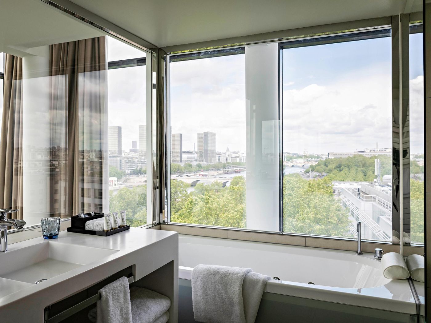 Pullman-Paris-Centre---Bercy-Room-54