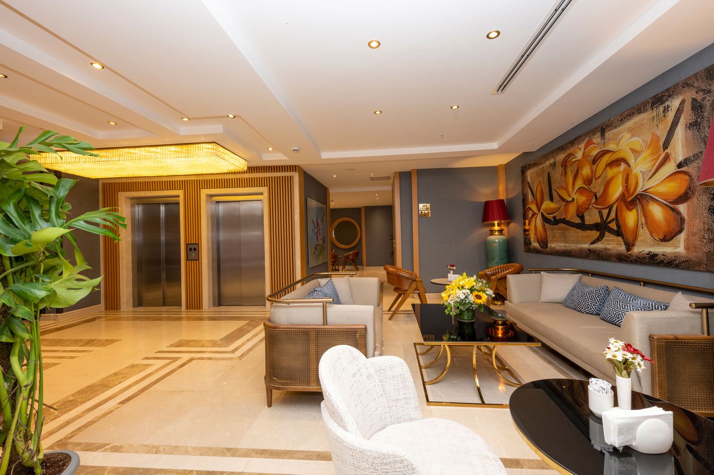 Freya-Hotel-Lobby-11