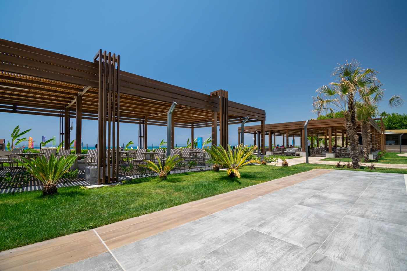 Armas-Bella-Luna-Bar-21