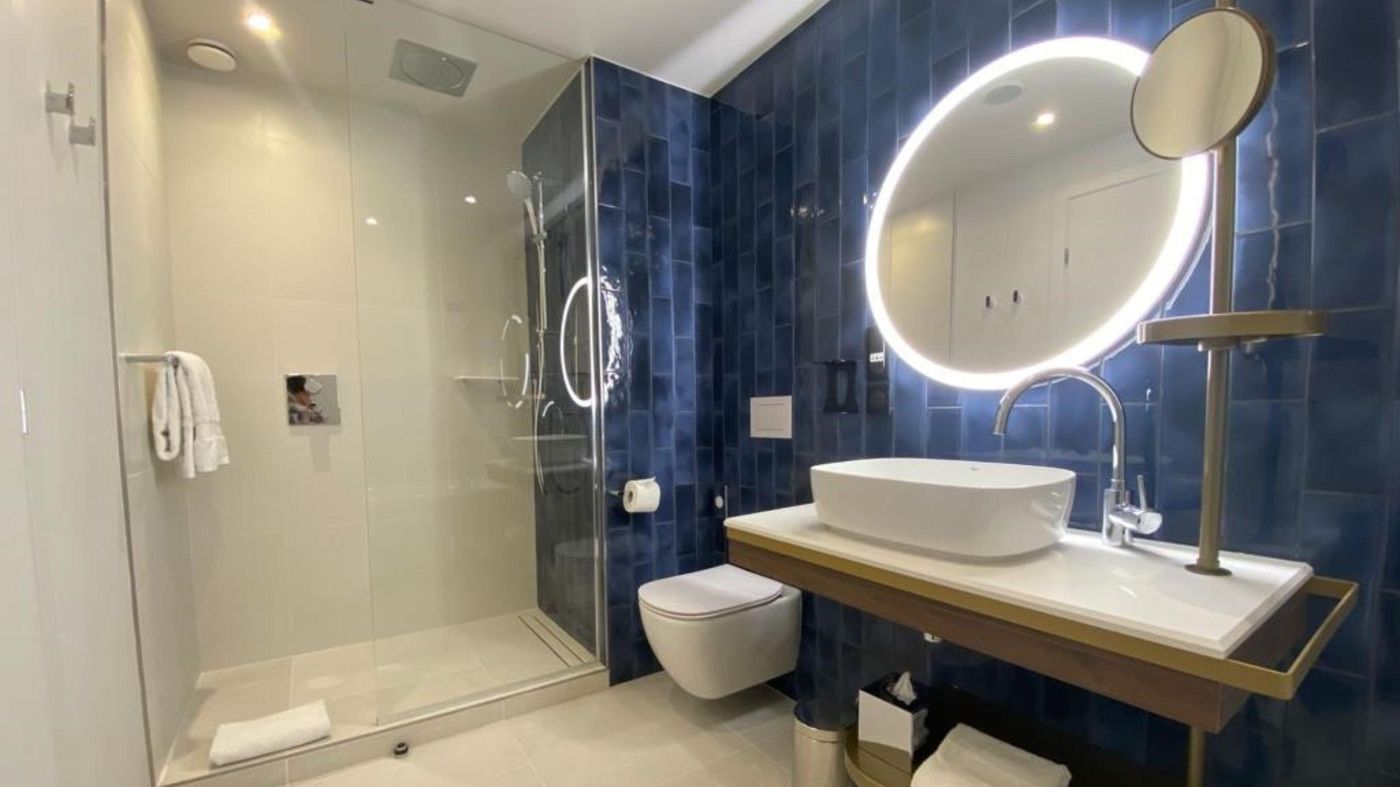 Crowne-Plaza-Nice-Grand-Arenas-Room-27