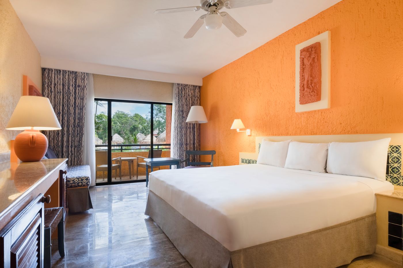 Iberostar-Waves-Tucan-Room-13