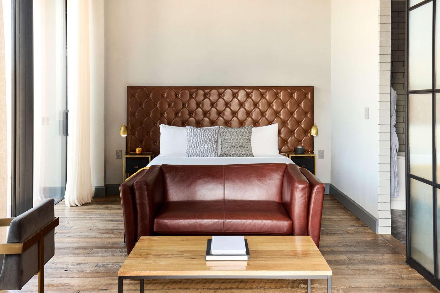 Arlo-Williamsburg-Room-29