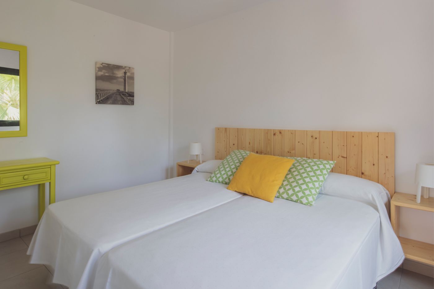 Atlantic-Garden-Beach-Mate-Room-28