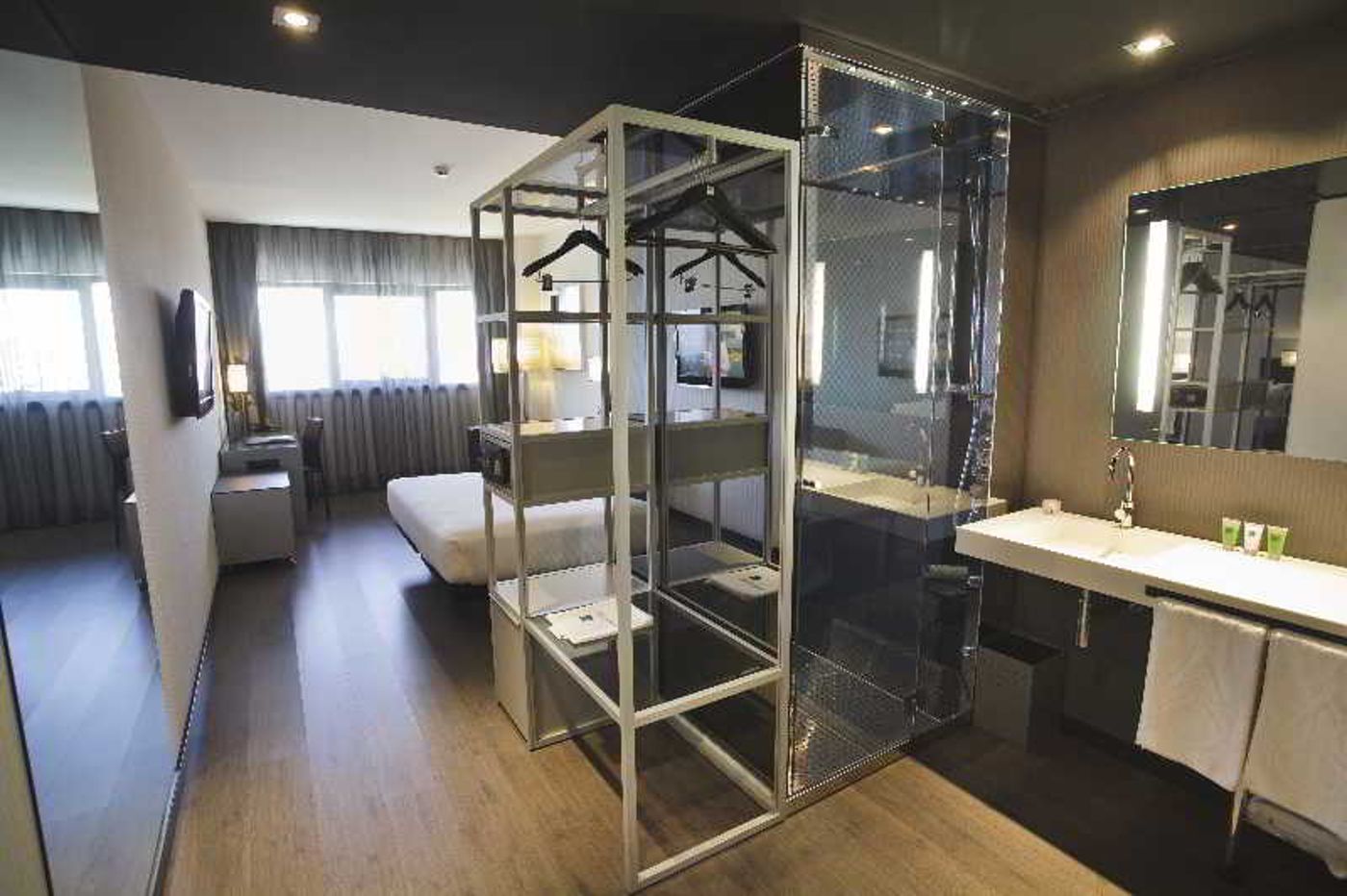 AC-Madrid-Atocha-Room-30