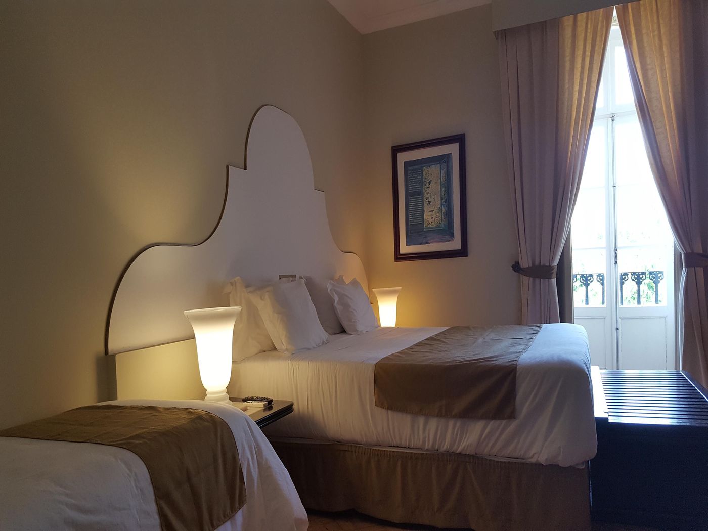 Hotel-De-Moura-Room-29