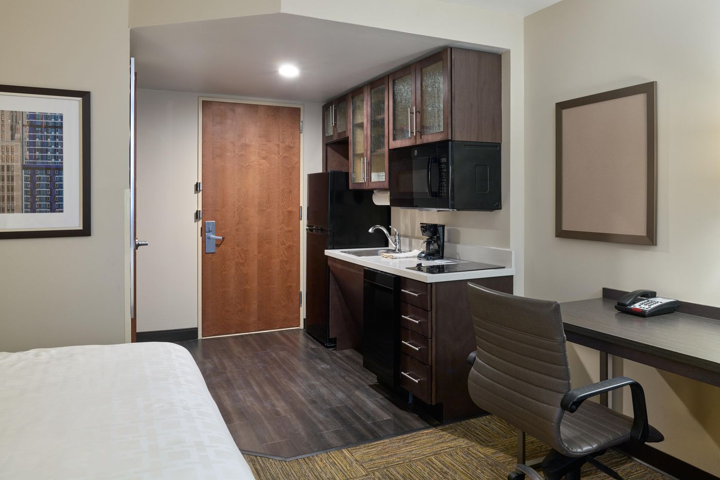 Candlewood-Suites-New-York-City--Times-Square-Room-15
