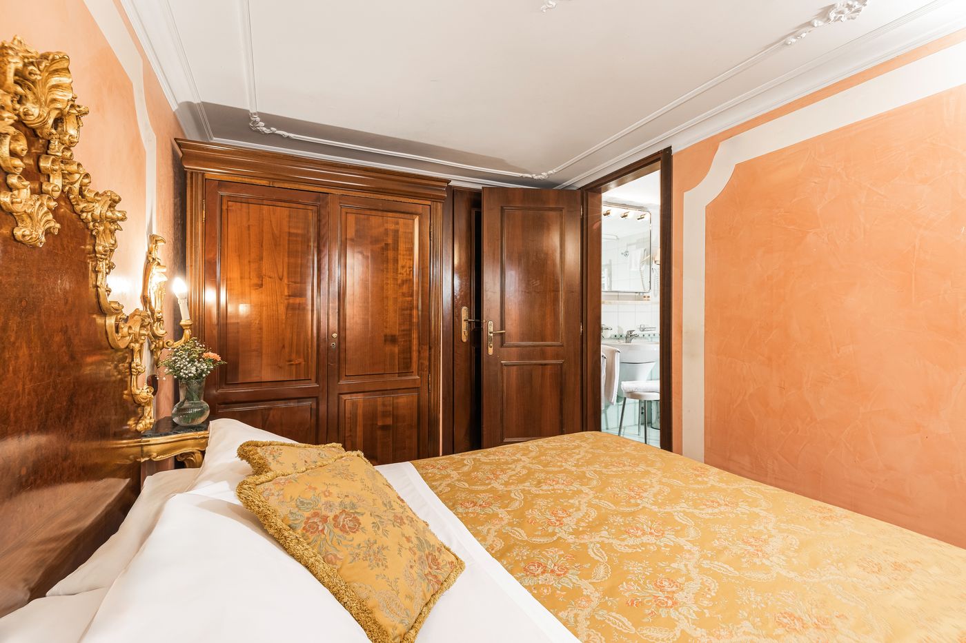 Hotel-San-Moise-Room-24