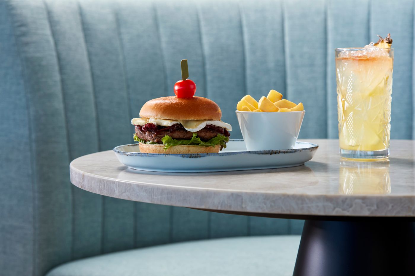 Dom-Jose-Beach-Hotel-Bar-41