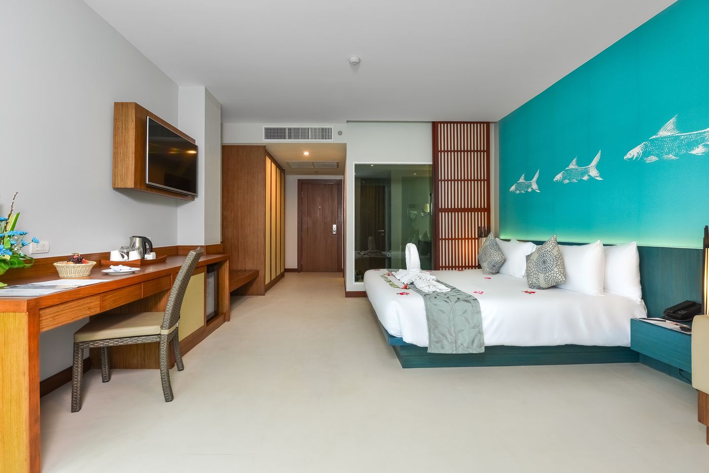 Fishermen-s-Harbour-Urban-Resort-Room-17