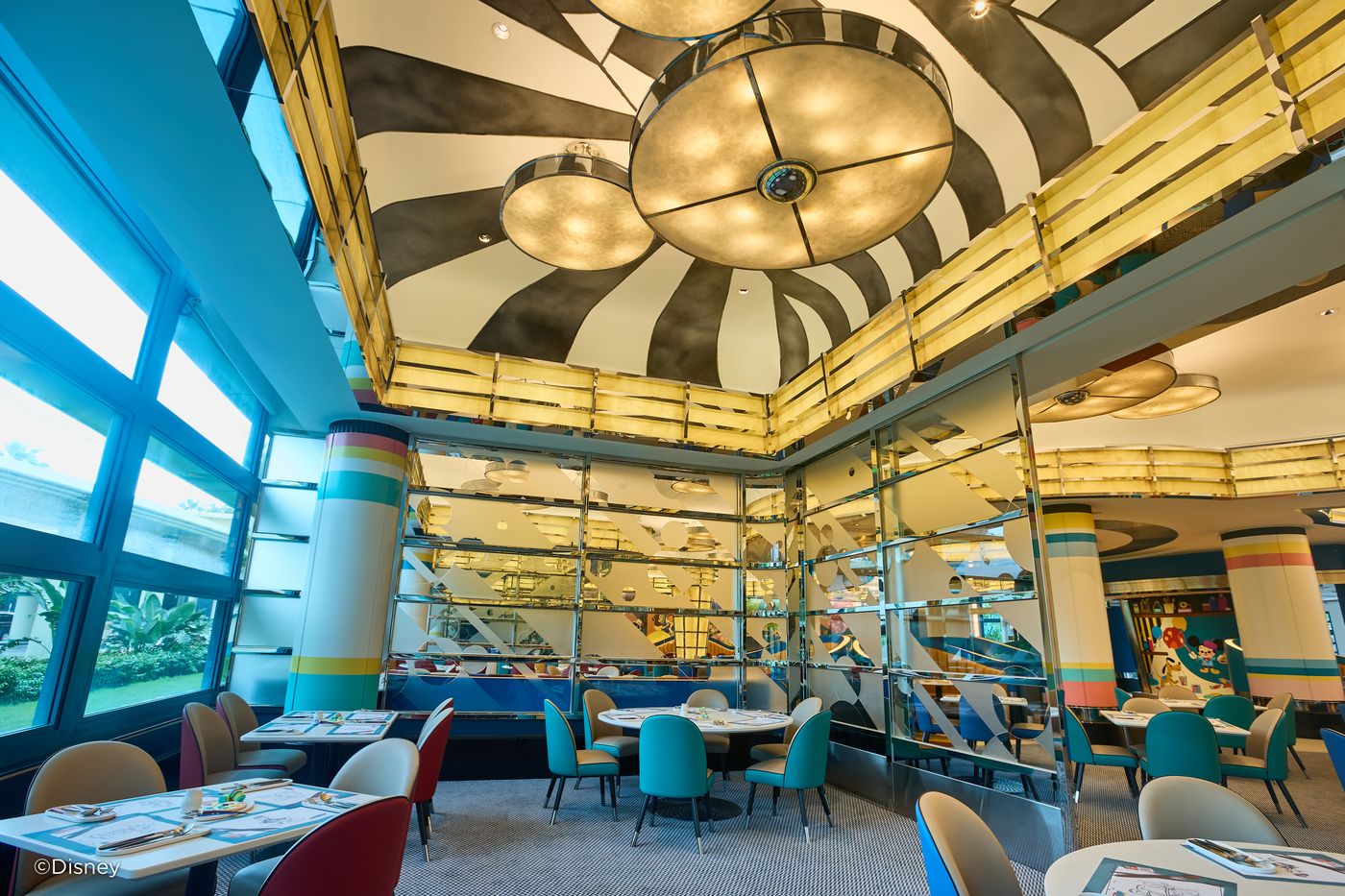 Disney-s-Hollywood-Hotel-Restaurant-17