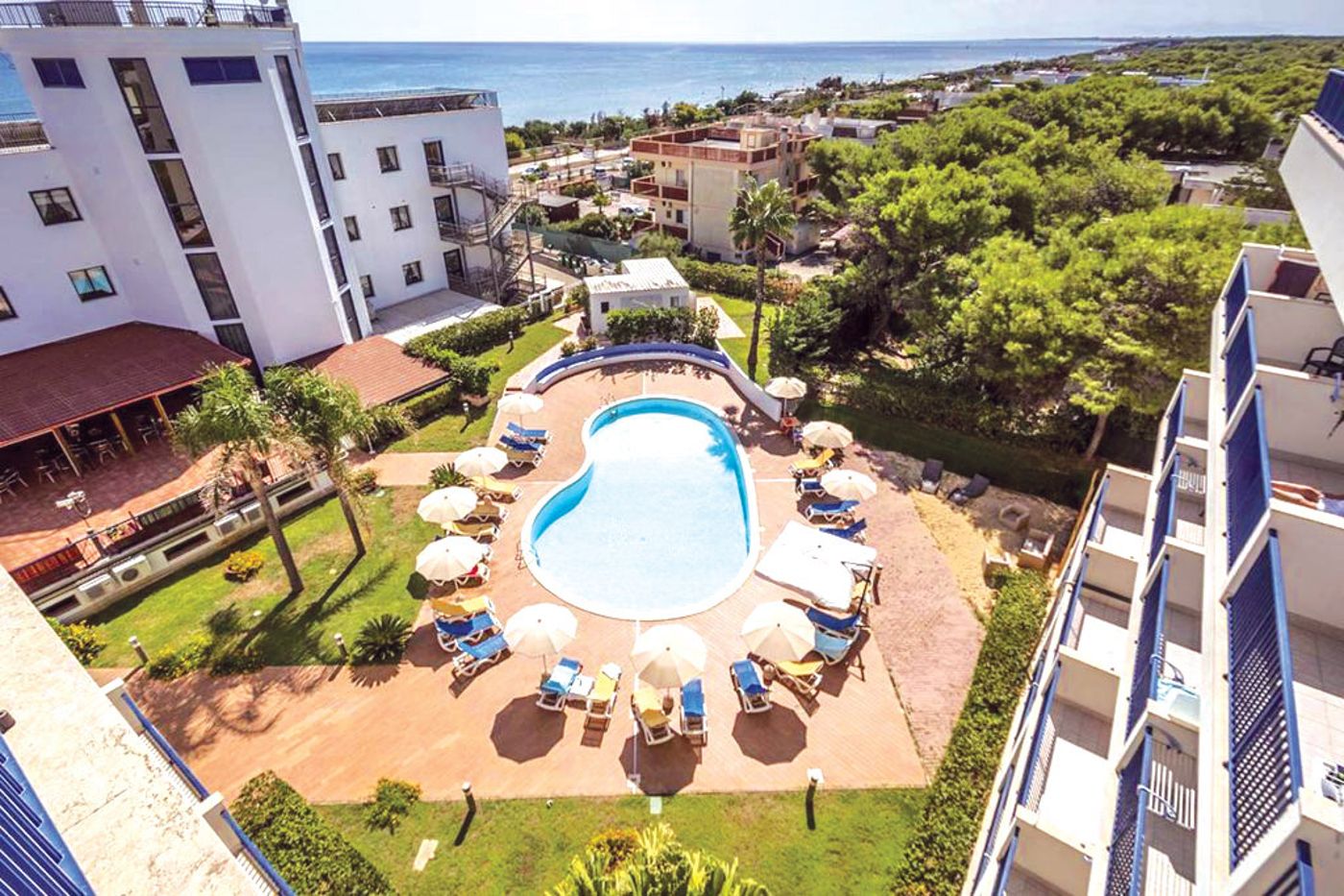 Ticho's Greenblu Hotel