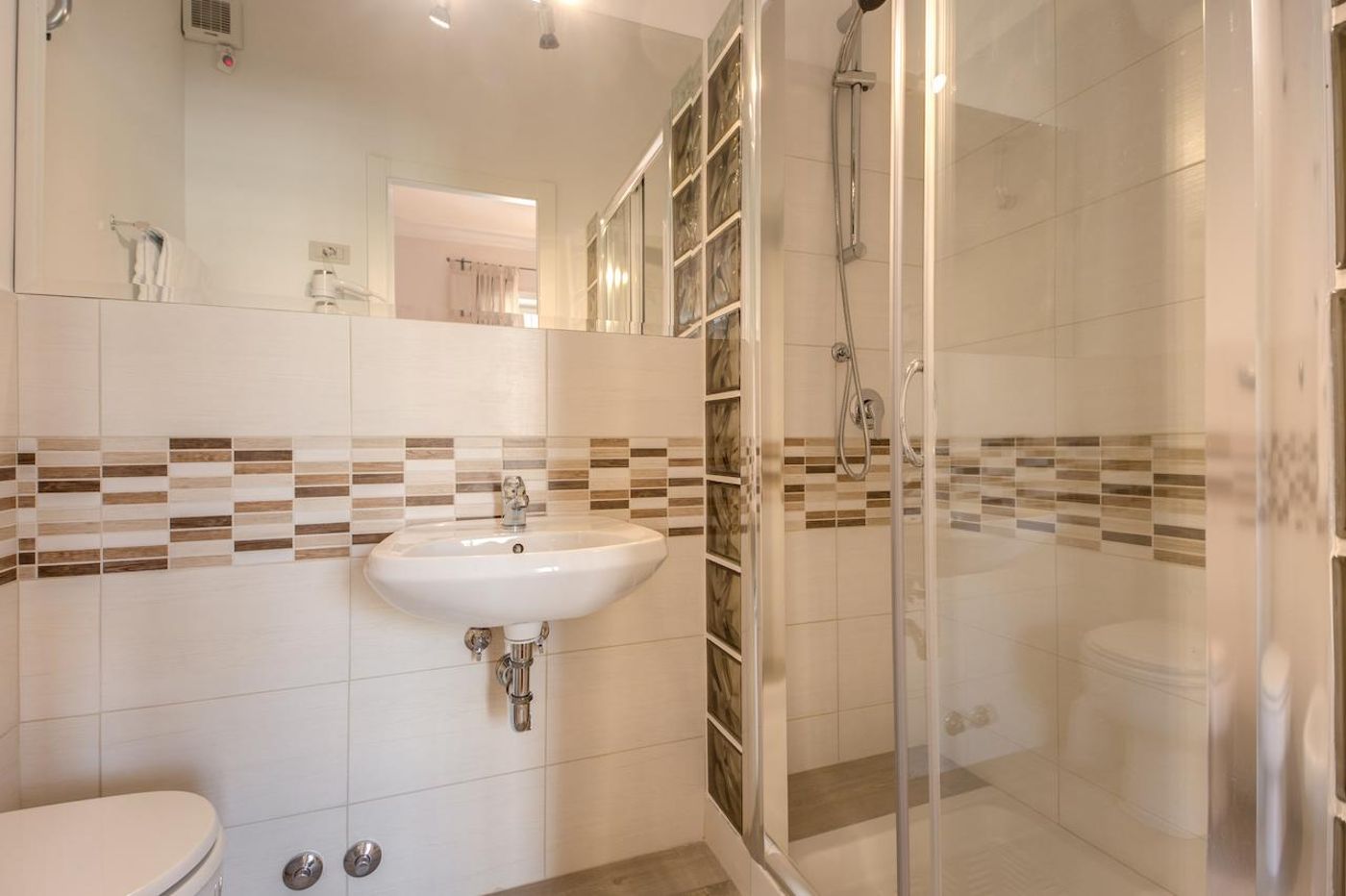 B-B-Circus-Maximus-Room-5