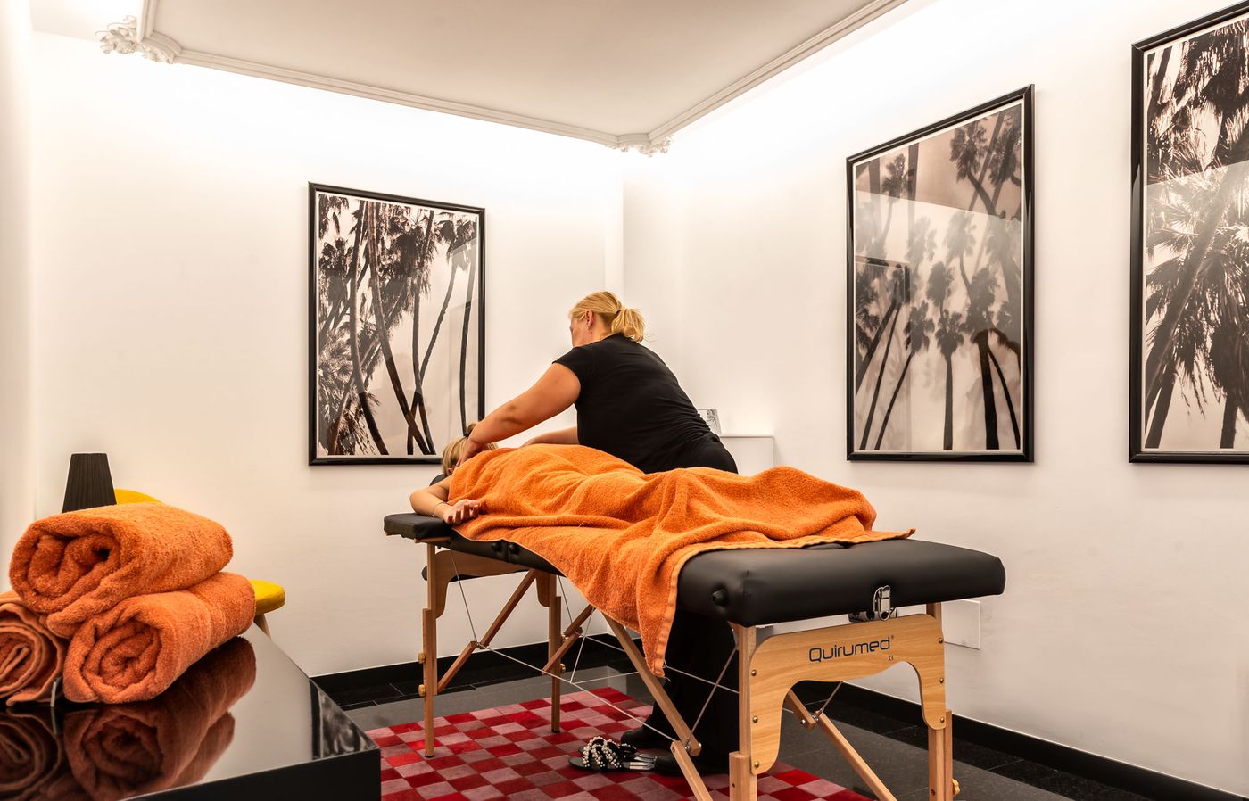 Hotel-Mariposa-Sports-and-Entertainment-24