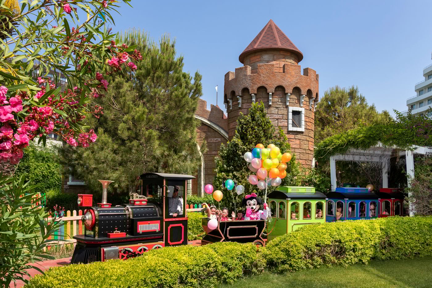 Miracle Resort Hotel