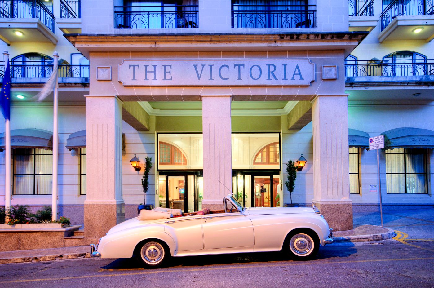 New - Ax - The Victoria Hotel