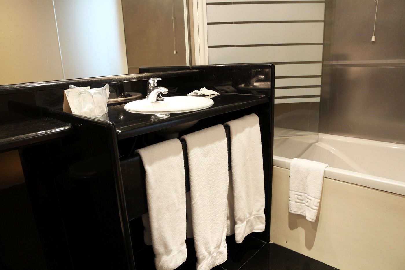 Ponta-Delgada-Room-27