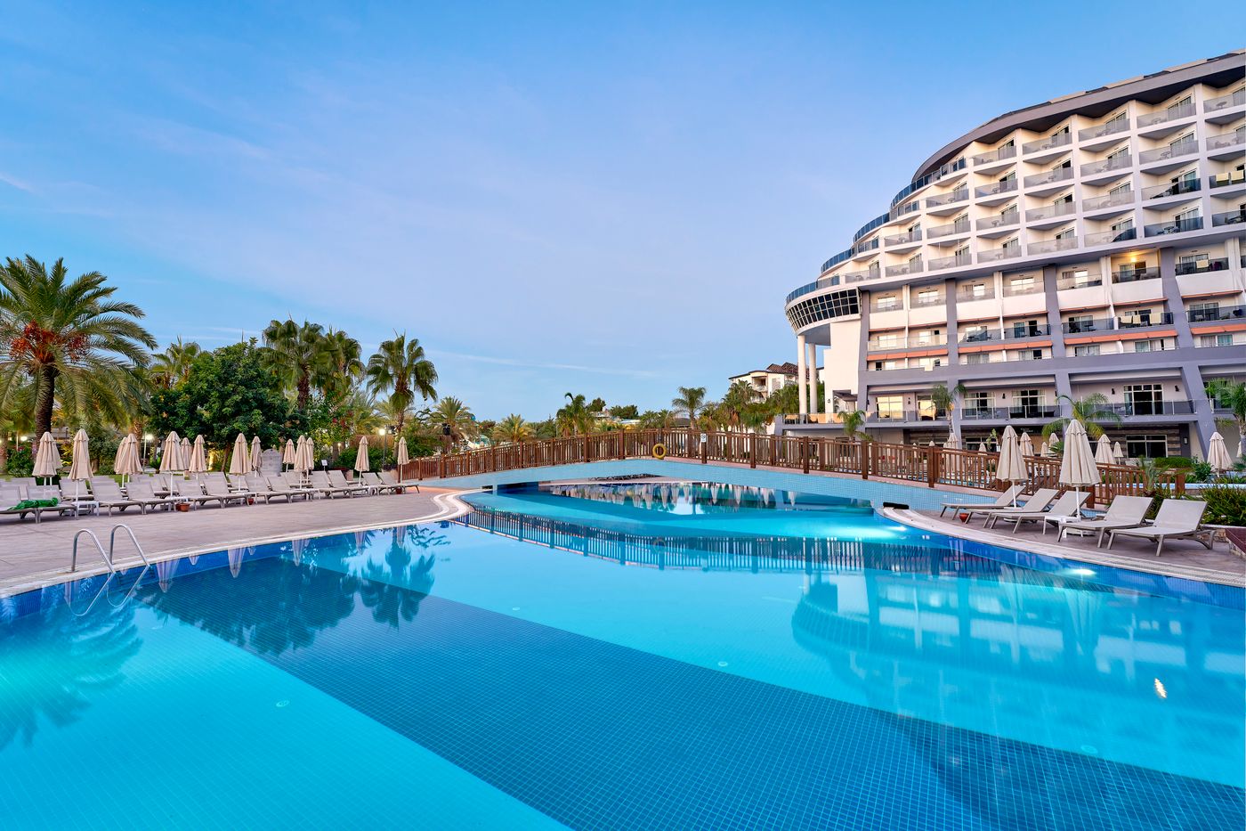 Seaden Sea Planet Resort and Spa