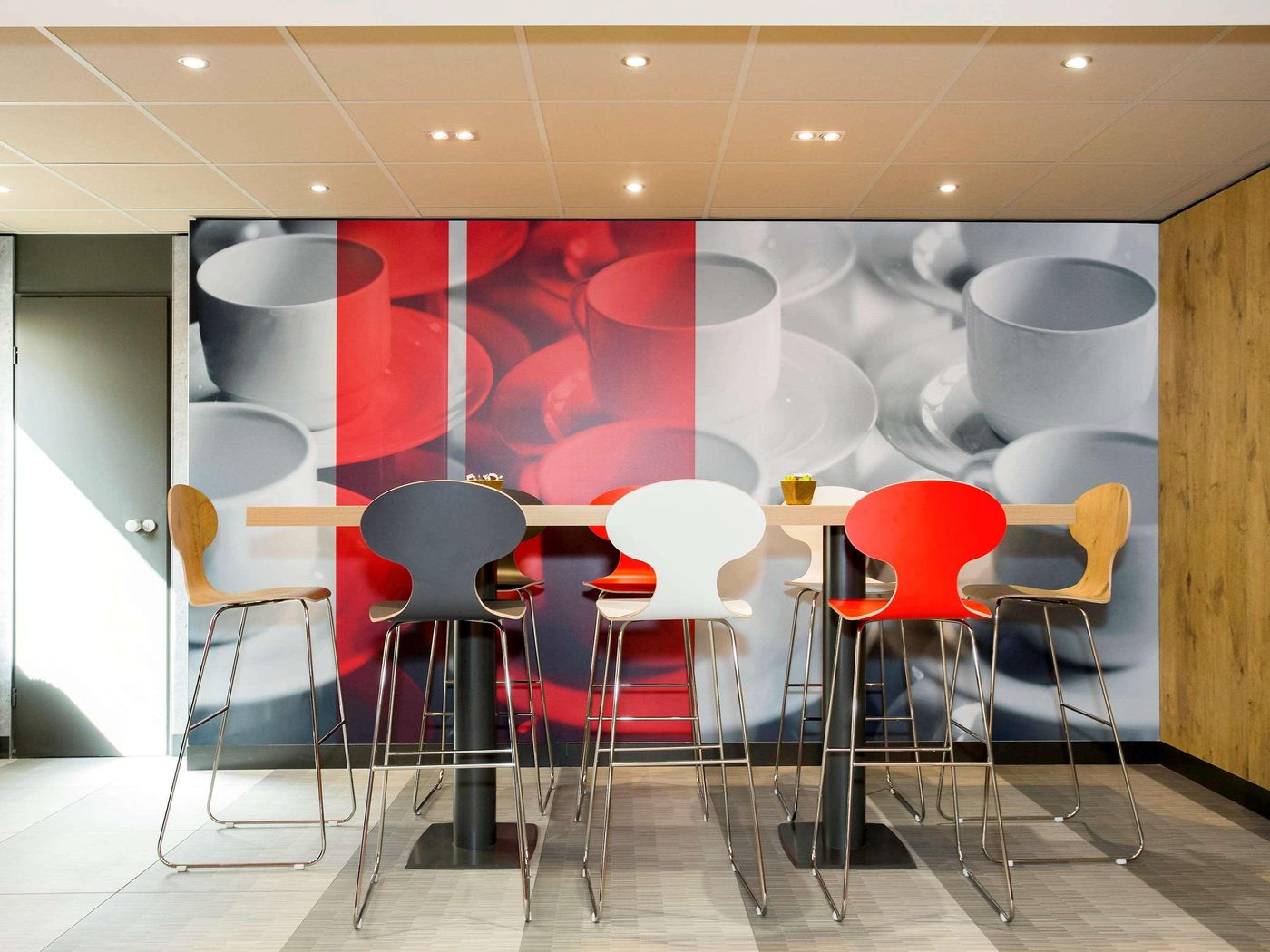 ibis-Cannes-Centre-Restaurant-24