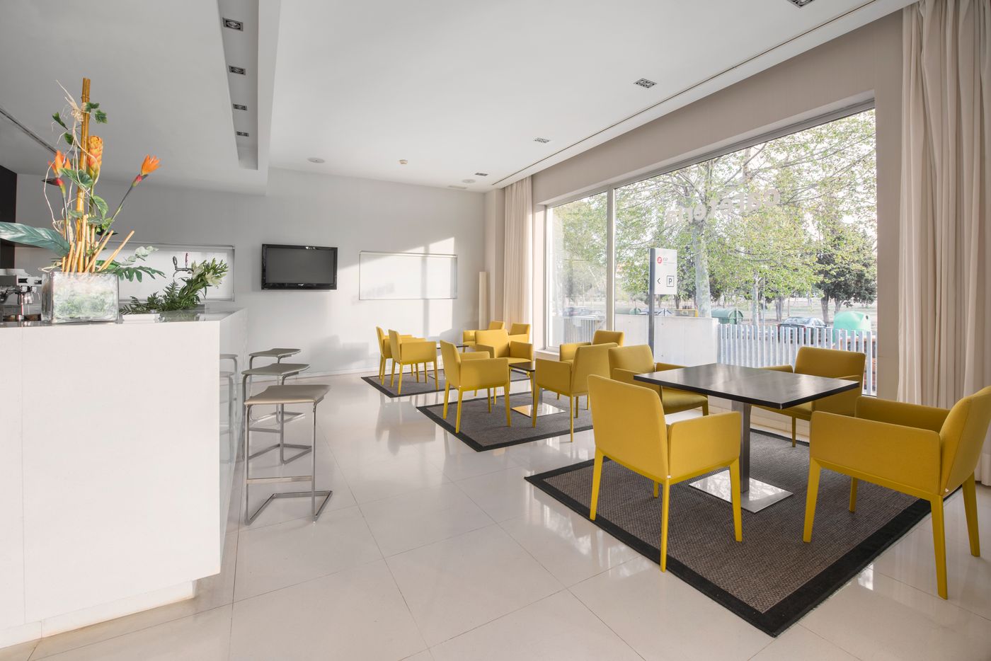 NH-Puerto-de-Sagunto-Bar-49