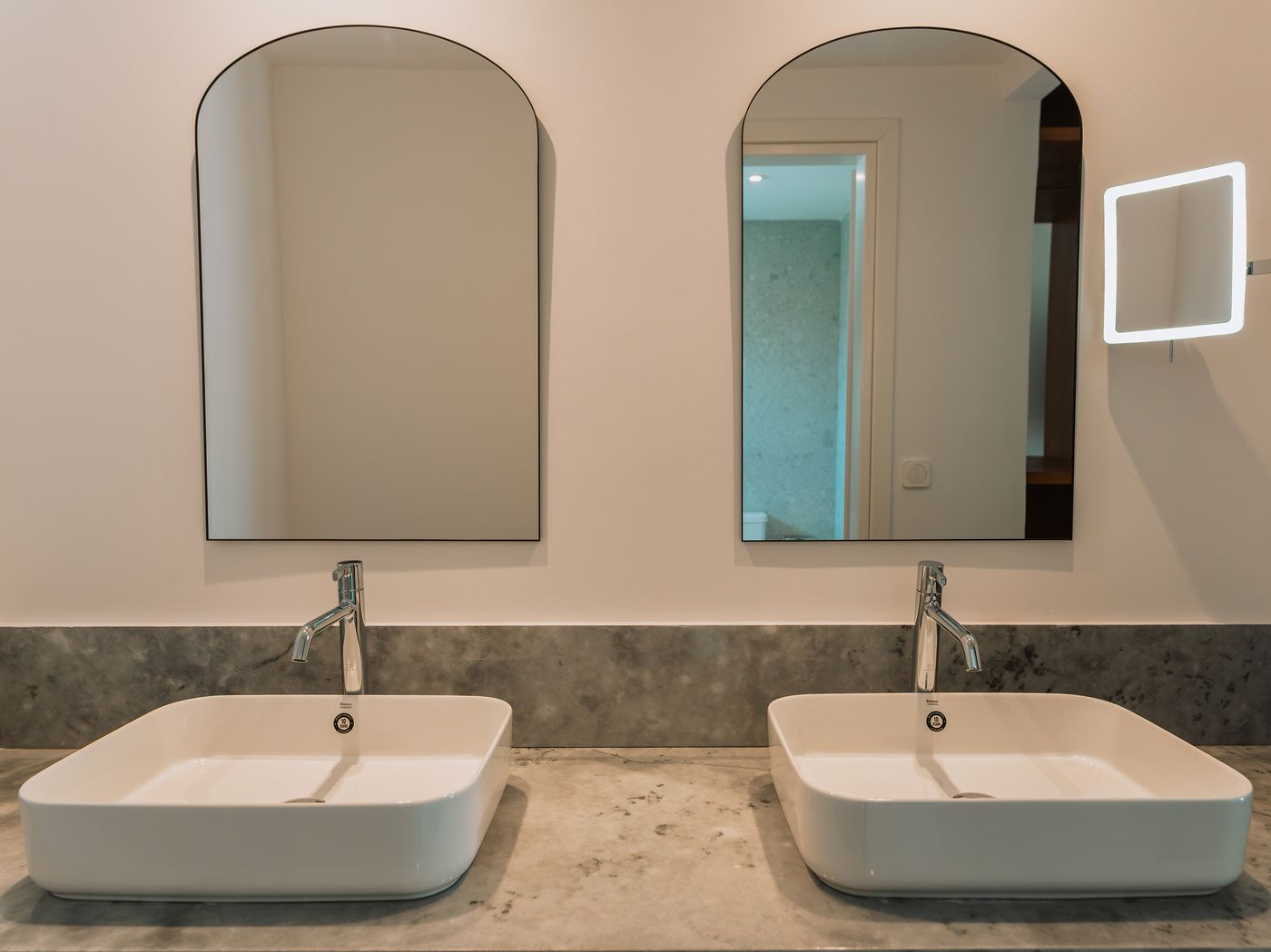 Grecotel-Casa-Paradiso-Room-63