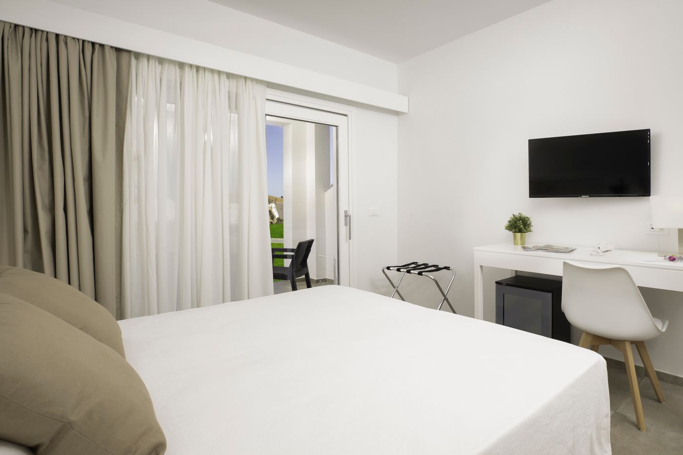 Hotel-S-arena-Beach-Room-29