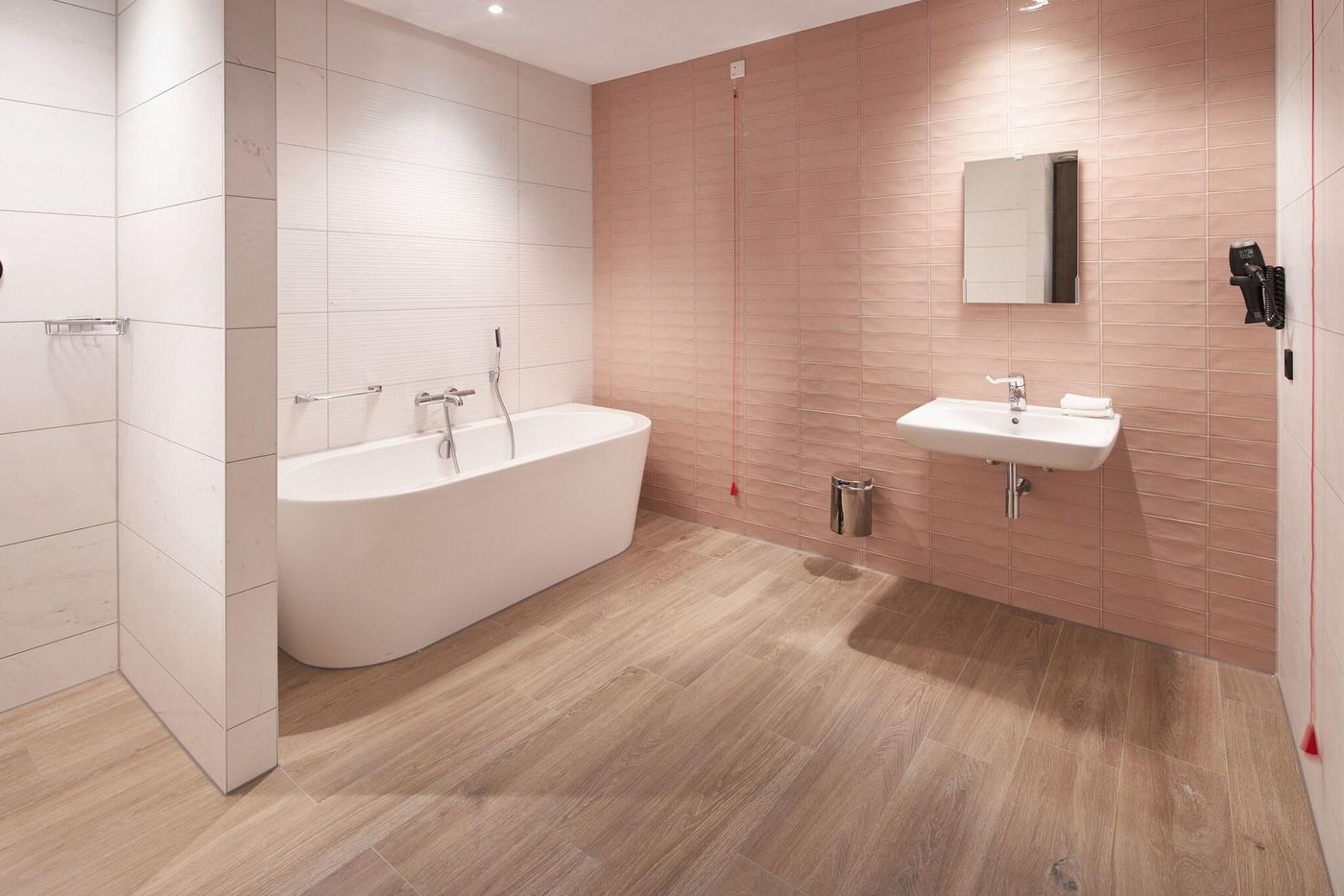 Hotel-Van-der-Valk-Haarlem-Room-50