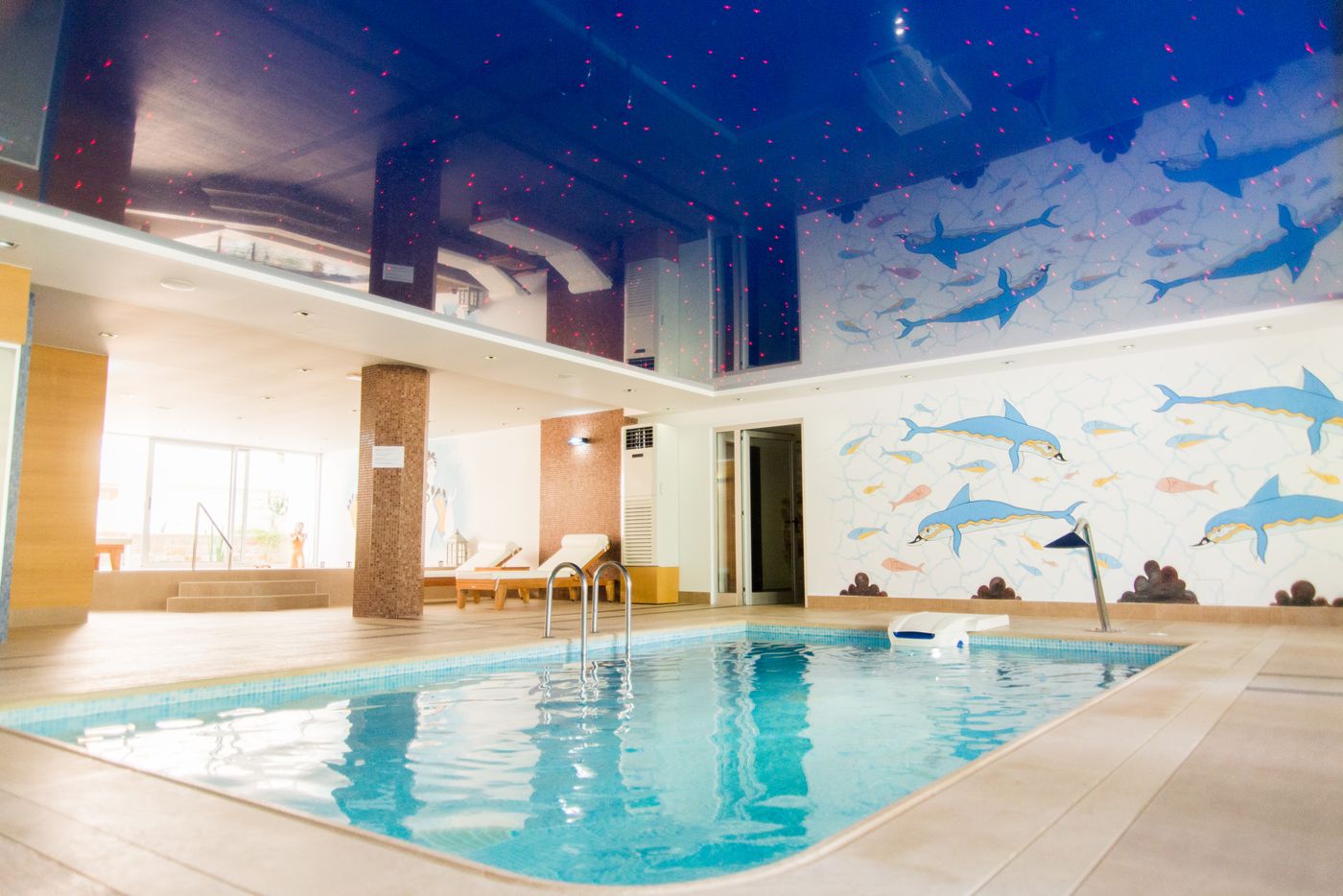 Macaris-Suites-and-Spa-Sports-and-Entertainment-49