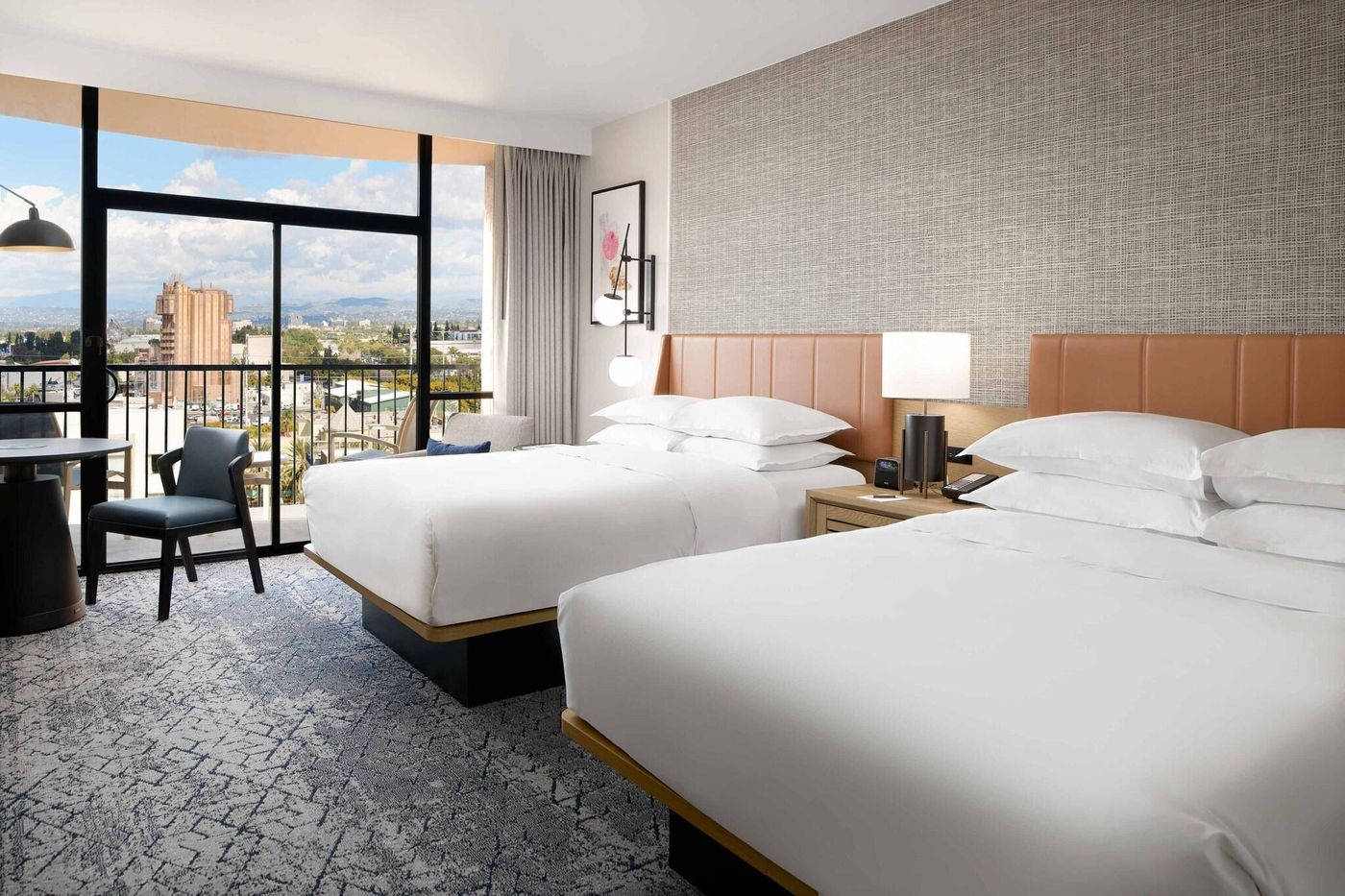 Sheraton-Park-Hotel-at-the-Anaheim-Resort-Room-33