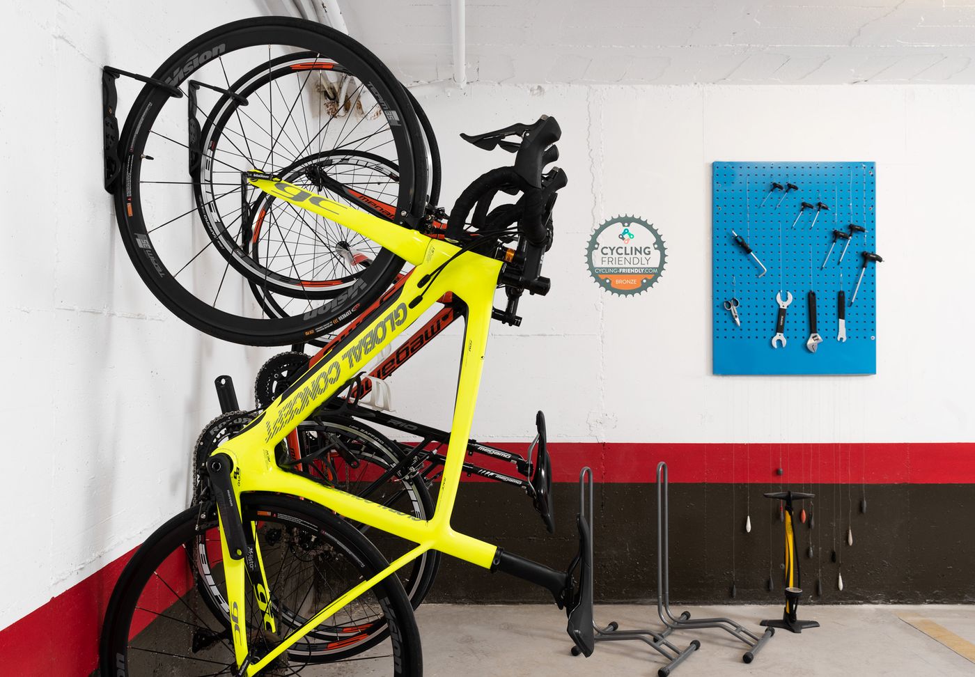 Colina-del-Paraiso-Sports-and-Entertainment-57