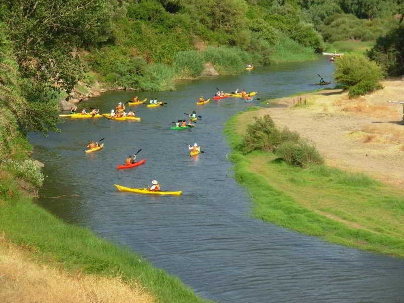 Sandalia-Sports-and-Entertainment-20