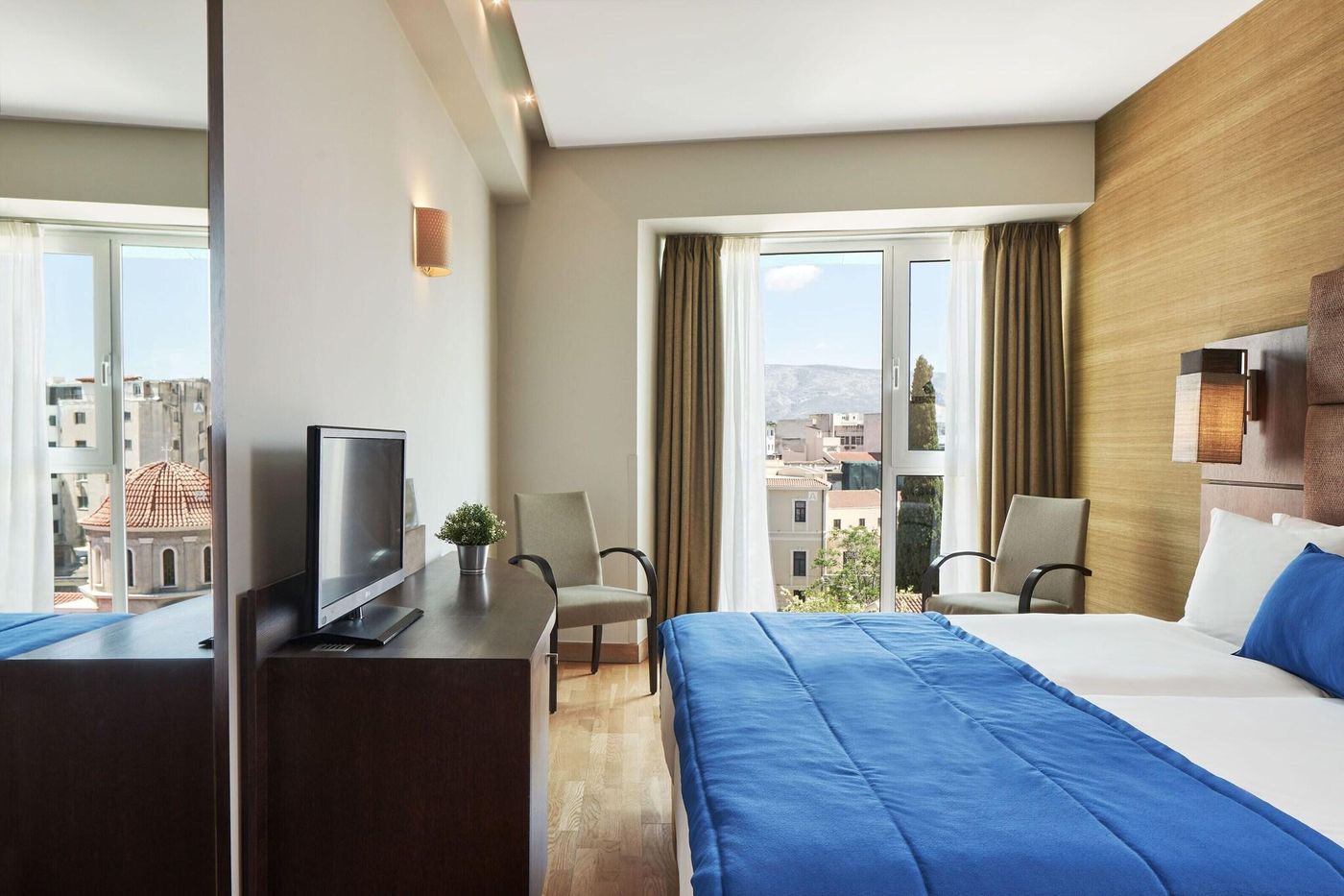 Arion-Athens-Room-4