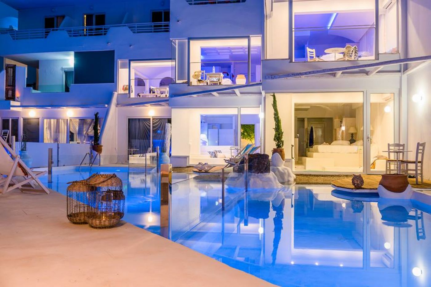 Kouros-Home---Adults-Only--16---Pool-23