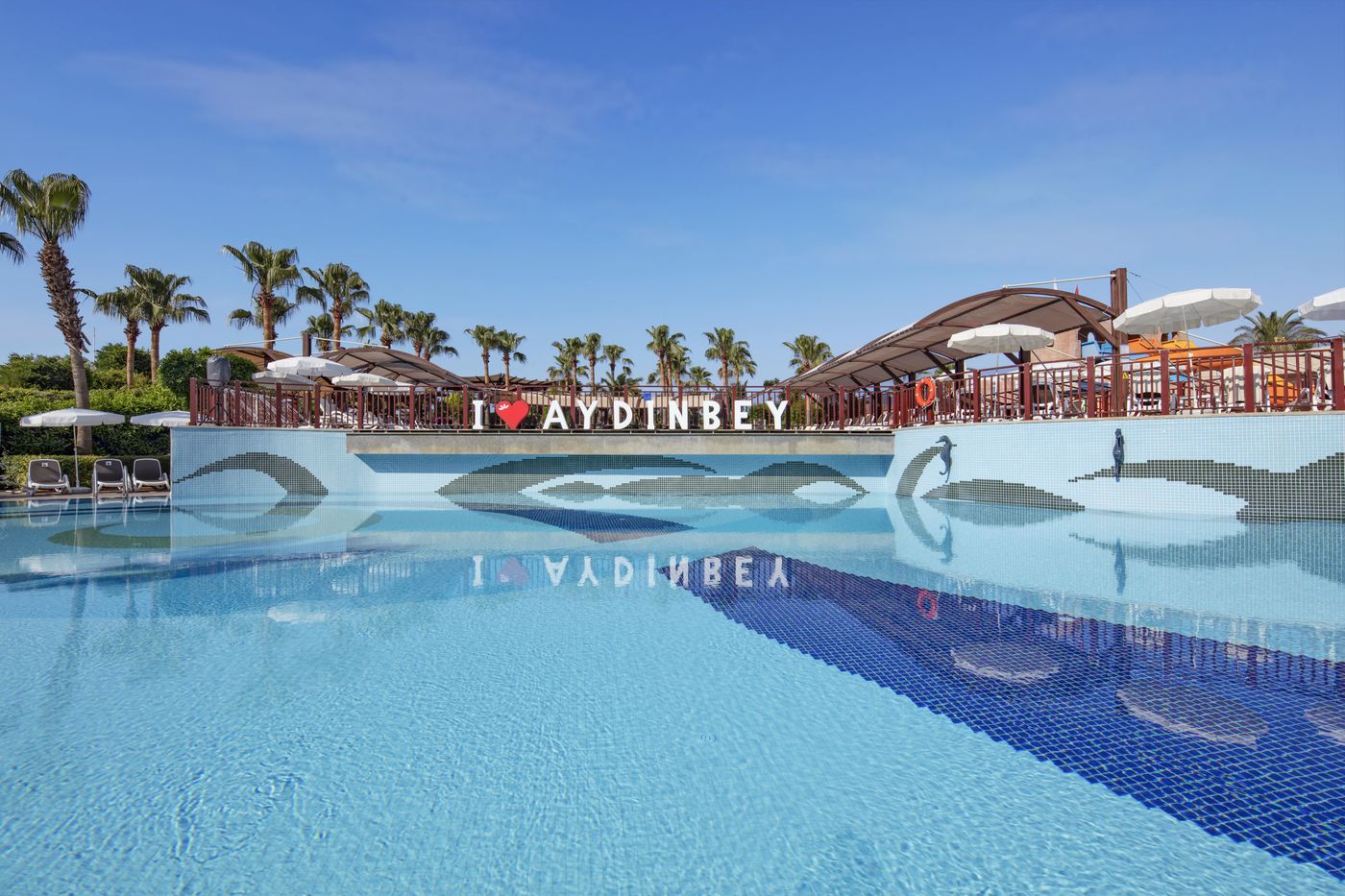 Aydinbey-King-s-Palace-Spa---Resort-Pool-14