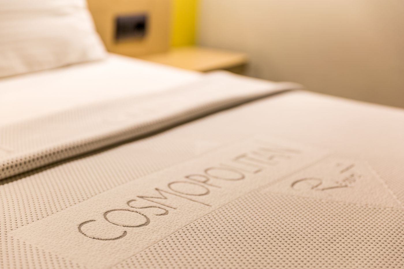 Cosmopolitan-Resort-Hotel-Room-14